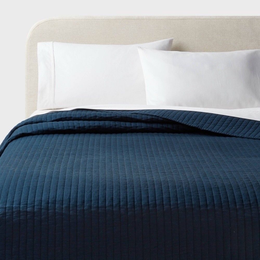 Threshold™ King Washed Cotton Sateen Quilt Dark Navy OEKO-TEX 250 Thread Count